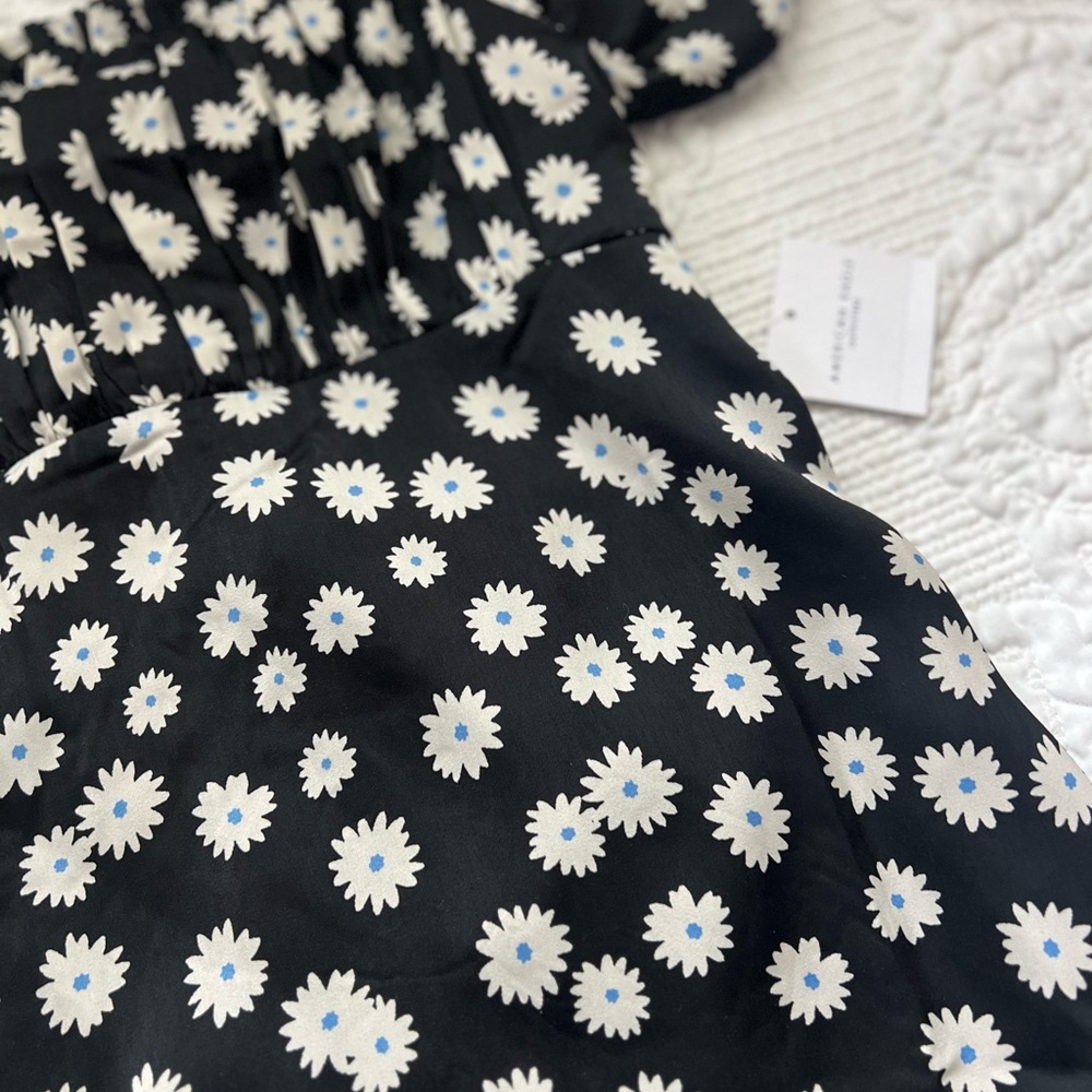American Eagle Dress Size Medium NWT - Picture 2 of 8